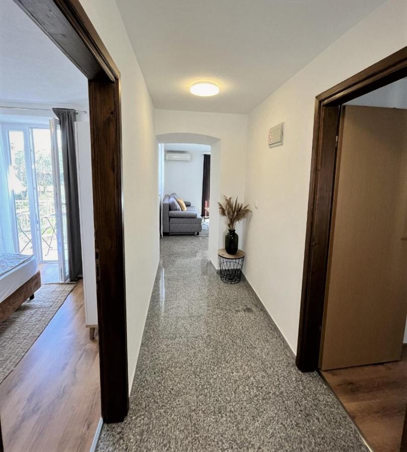 Apartment Lorun 47 Tar-Vabriga Exterior foto