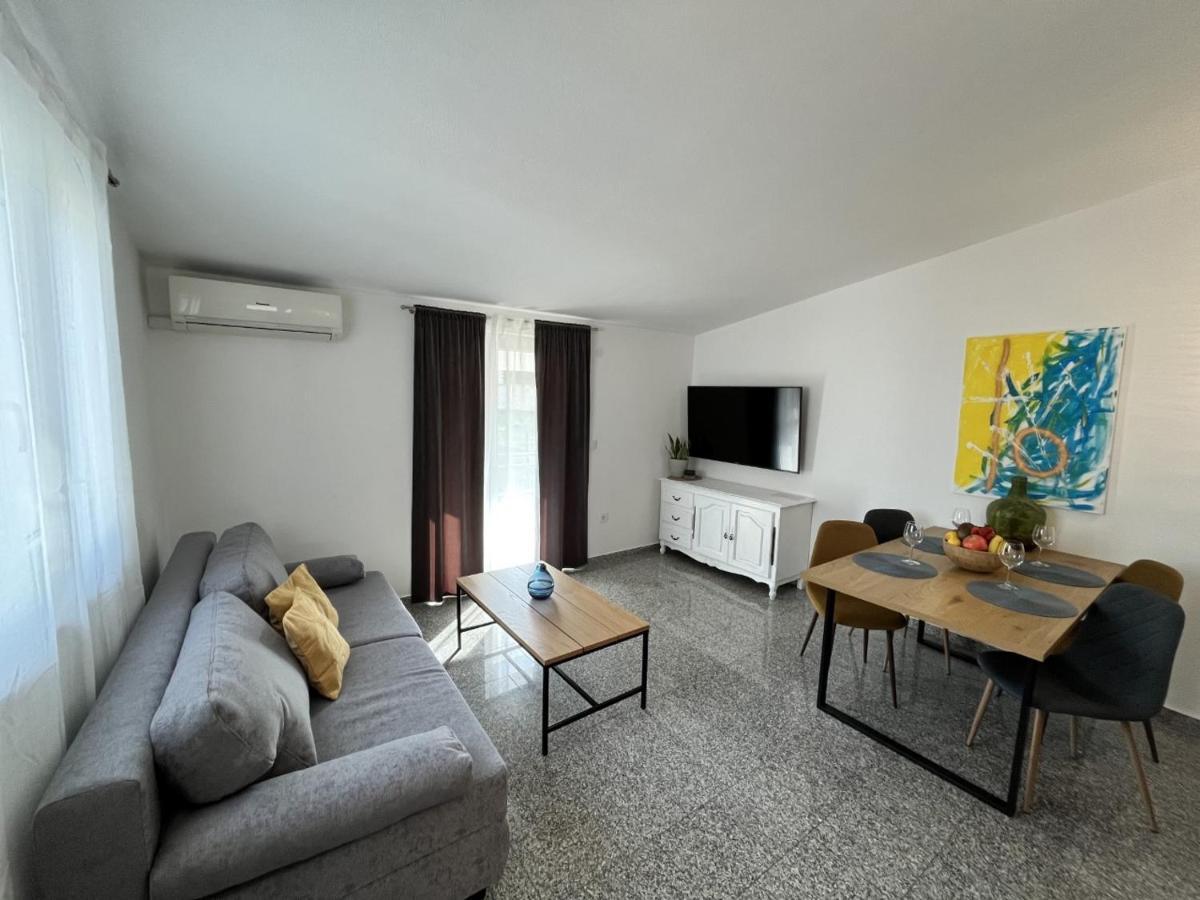 Apartment Lorun 47 Tar-Vabriga Exterior foto